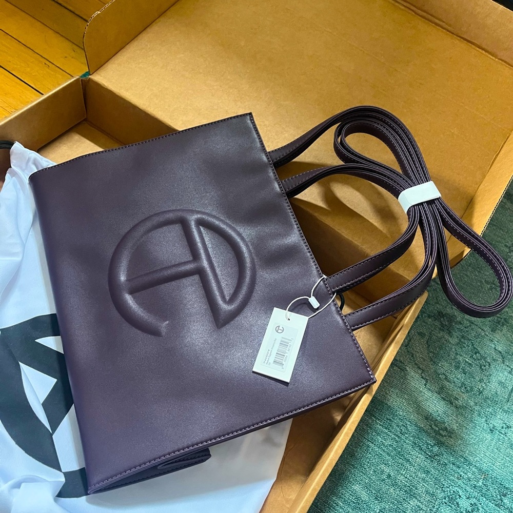 Telfar Medium Shopper Eggplant (dark purple)